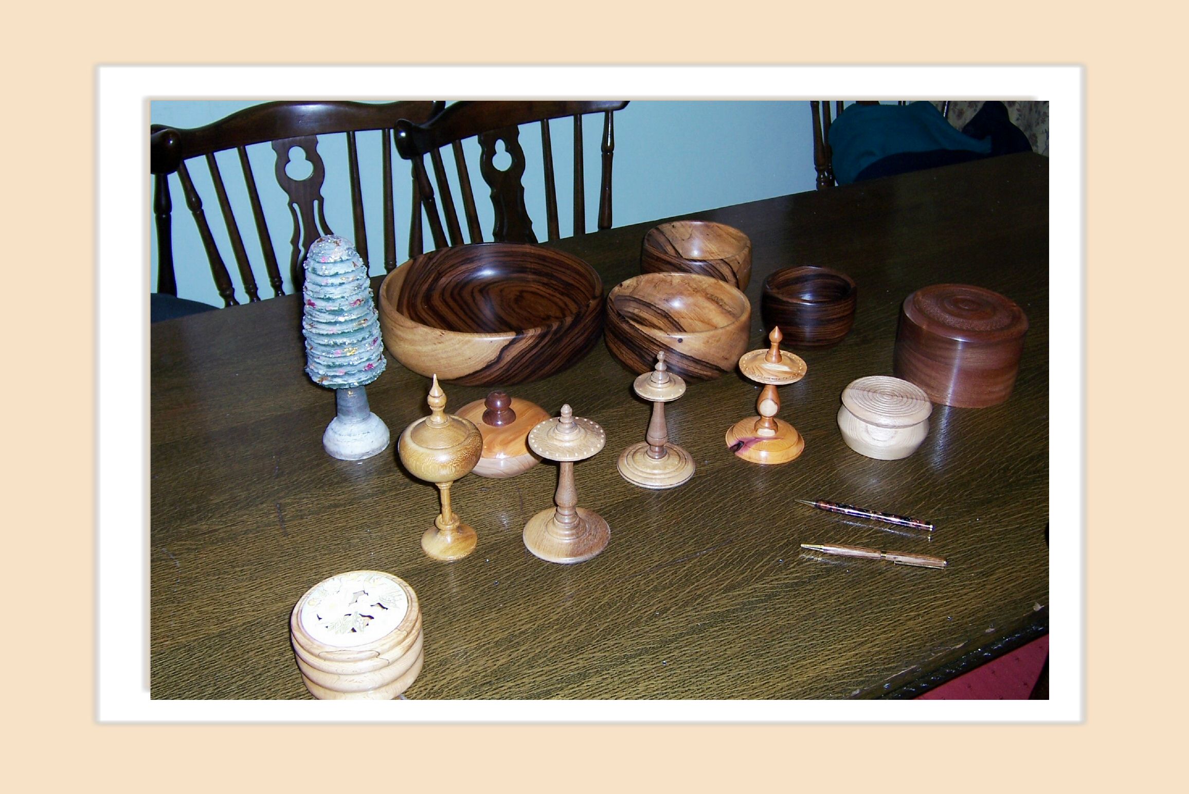 14-11-2005    Theme Table - Something for a Lady