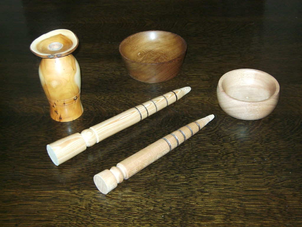 10-11-2008     Items by Stuart Biddiscombe and Mike Fry